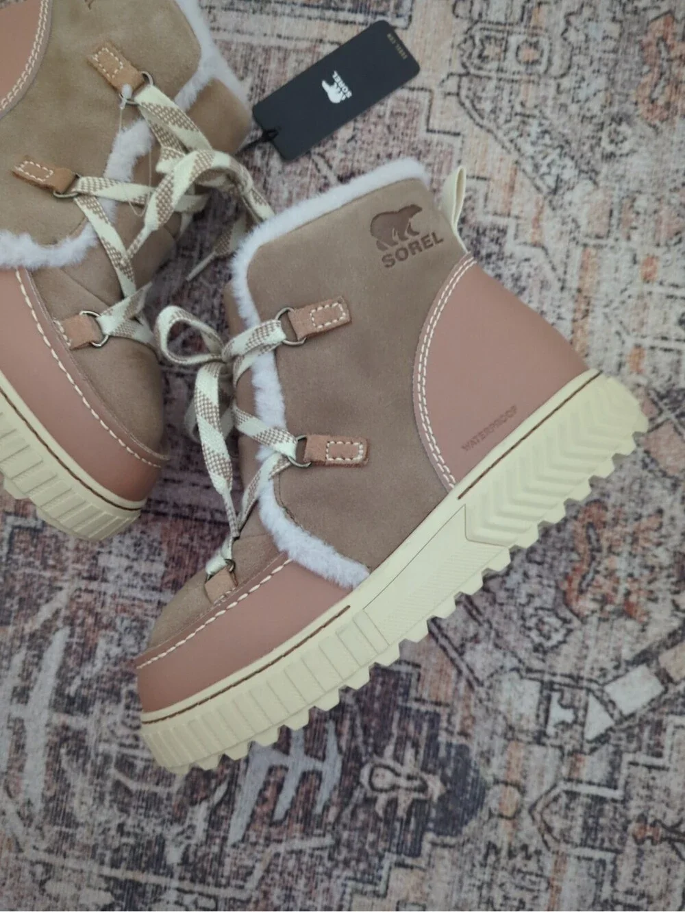 Sorel new without